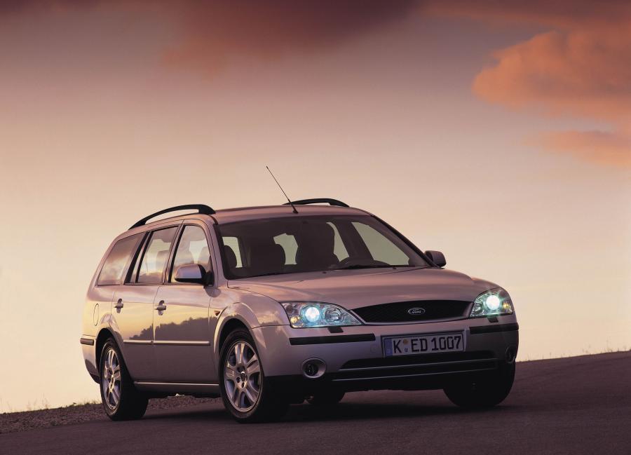  Ford Mondeo Wagon 2000 года  (фото 3 из 18)